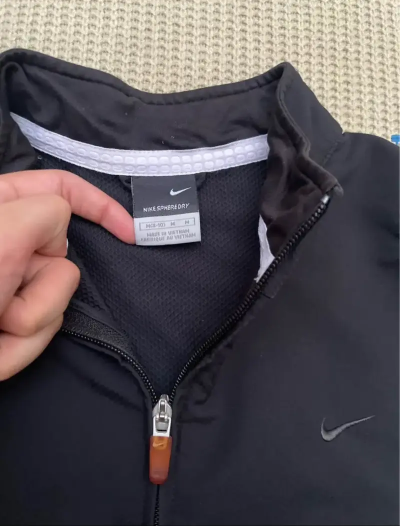 Chaqueta deportiva negra Nike Sphere Dry - 4