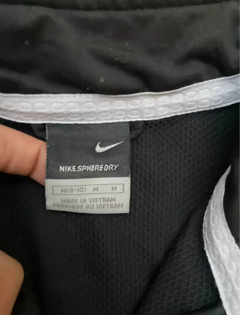 Chaqueta deportiva negra Nike Sphere Dry - 5