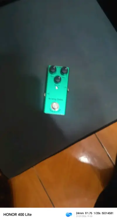 Pedal de Efectos Analógico Delay Verde - miniatura 1