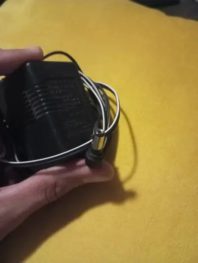 Transformador Adaptador Panasonic 9V 200mA Origina - miniatura 2