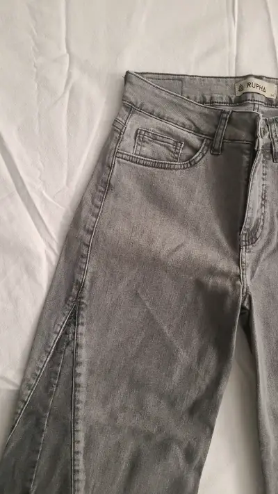 Jeans grises de mezclilla Rupha para mujer - miniatura 3