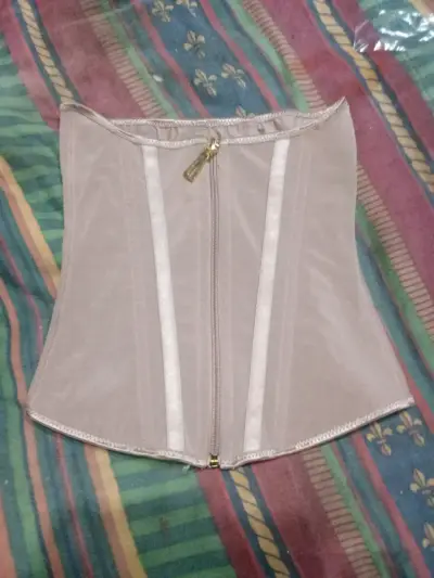 faja color piel - miniatura 1
