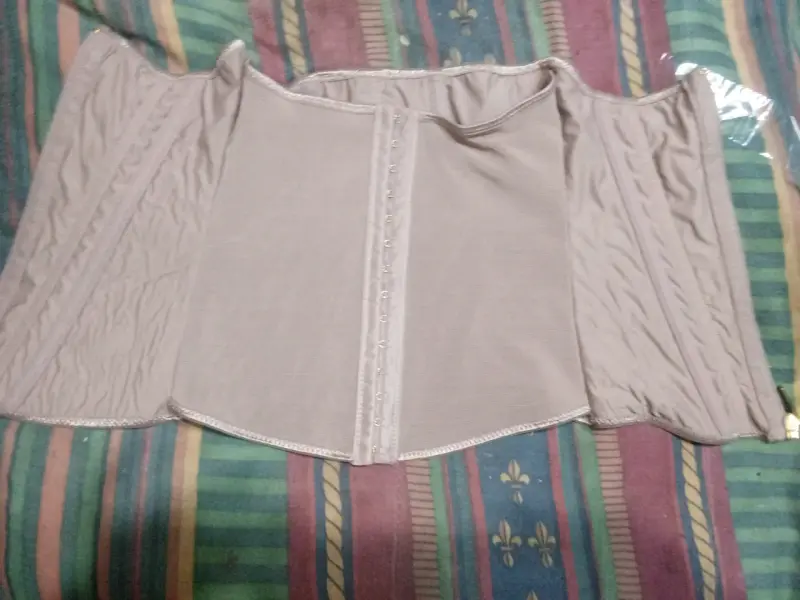 faja color piel - 3