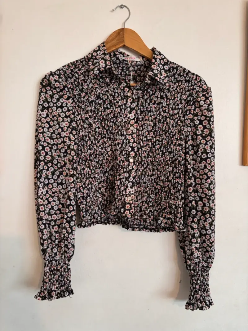 Blusa de flores manga larga Amelia