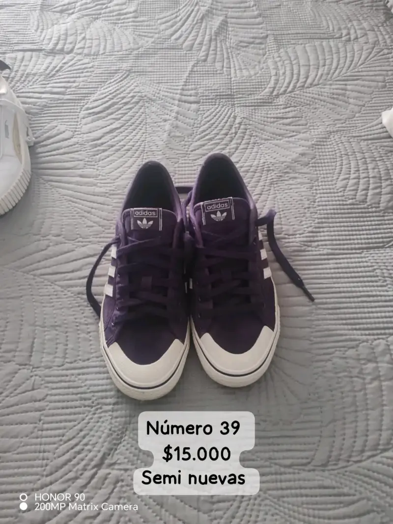 Zapatillas Adidas moradas semi nuevas talla 39 - 1