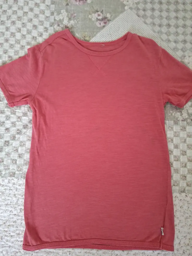 Polera roja de algodón para niño - 1