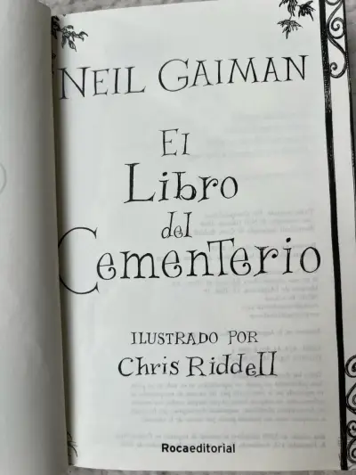 Libro 'El Libro del Cementerio' de Neil Gaiman - miniatura 3
