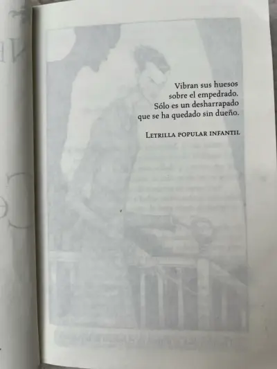 Libro 'El Libro del Cementerio' de Neil Gaiman - miniatura 5