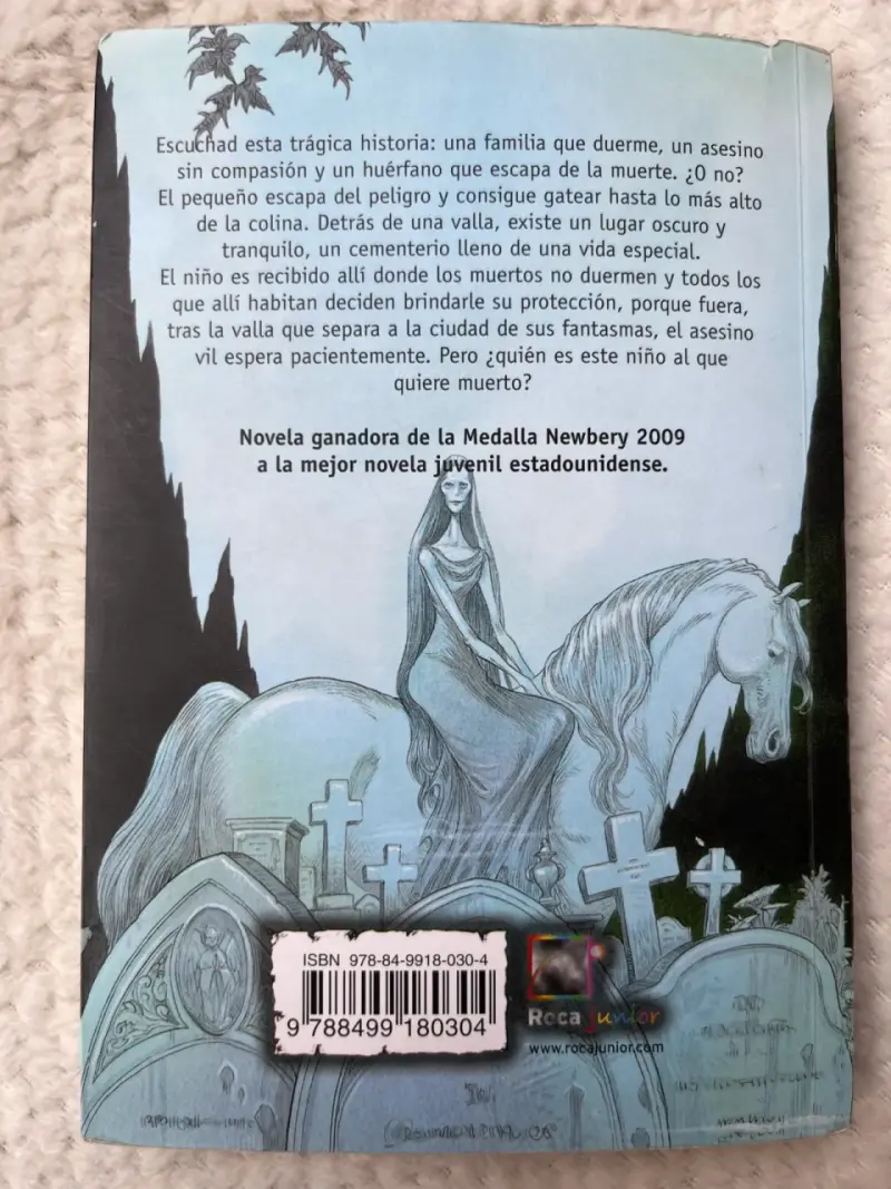 Libro 'El Libro del Cementerio' de Neil Gaiman - 6