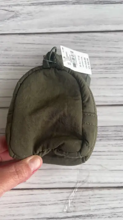 Mini mochila verde oliva Pink con gancho - miniatura 2