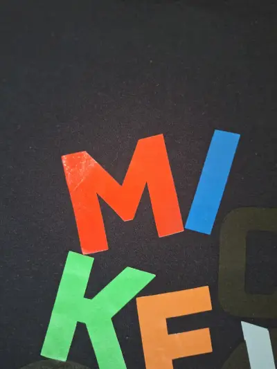 Polera negra de Mickey Mouse para niños - miniatura 3