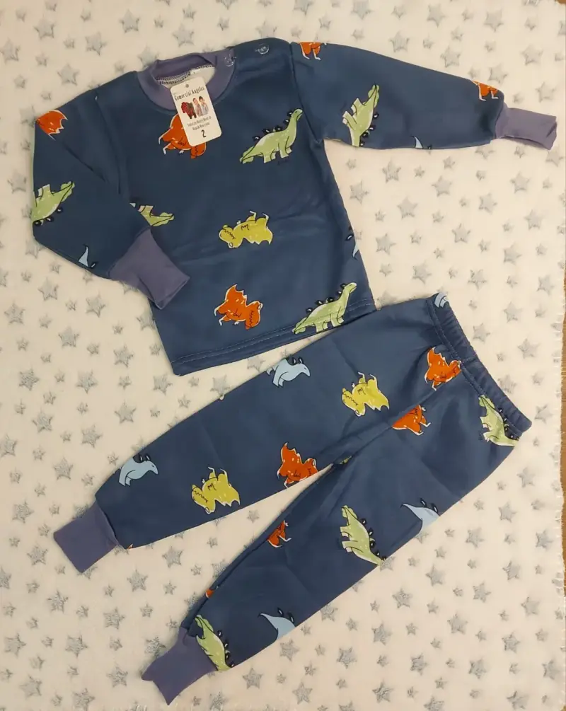 Lote de ropa de bebé talla 18 meses - 2
