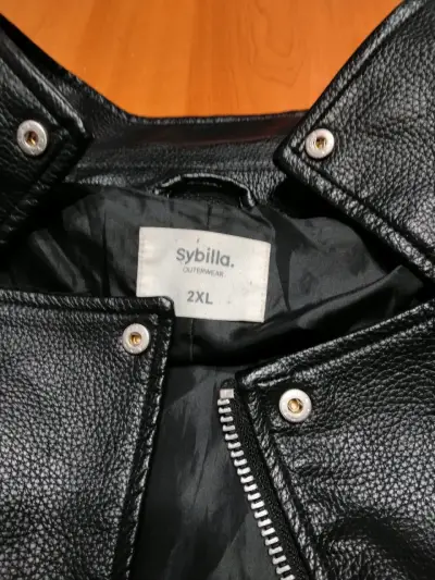 Chaqueta cuerina negra Sybilla 2XL - miniatura 3