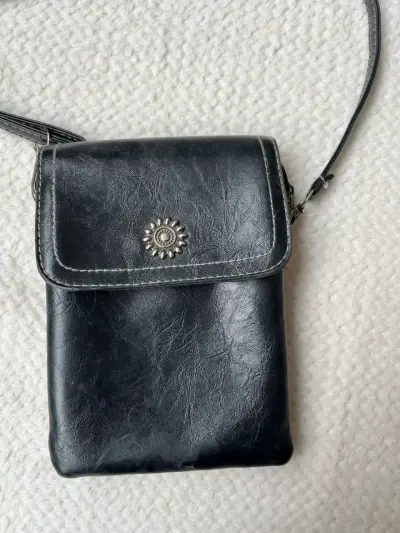 Bolso bandolera negro con diseño floral - miniatura 2