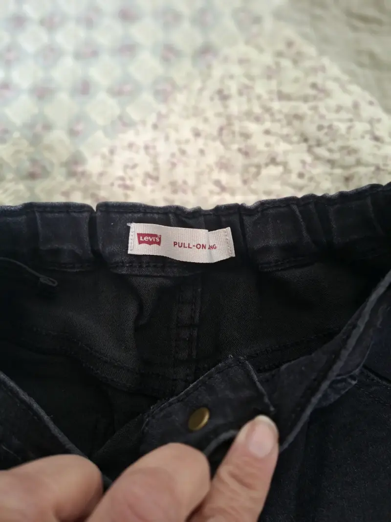Jeans negros Levi's Pull-On para niño - 2