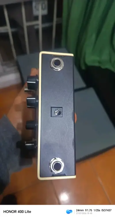 Pedal de efectos Sonicake Levitate para guitarra - miniatura 3