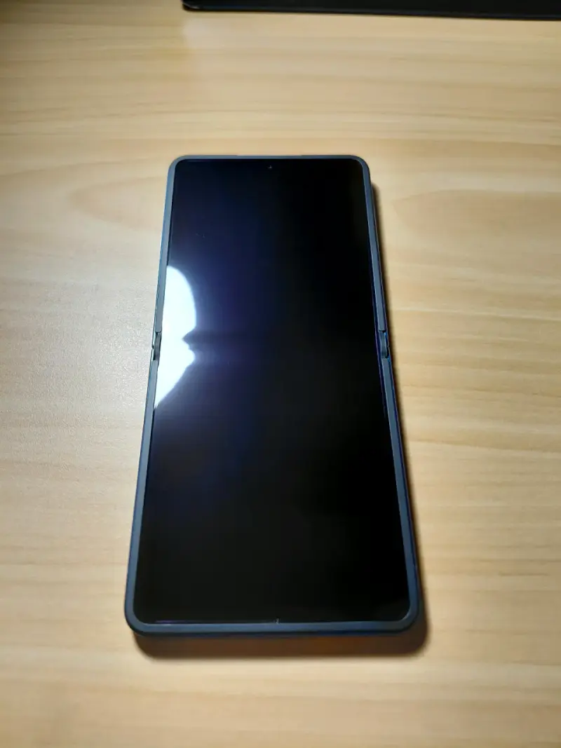 Samsung Galaxy Z Flip 7 256 GB - Dark Blue - 4
