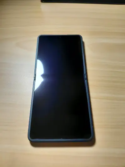 Samsung Galaxy Z Flip 7 256 GB - Dark Blue - miniatura 4