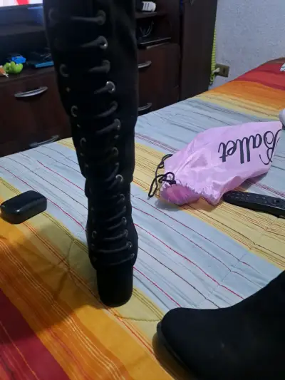 Botas negras altas 35 - miniatura 2