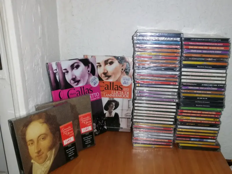 Colección de CDs de música clásica y popular
