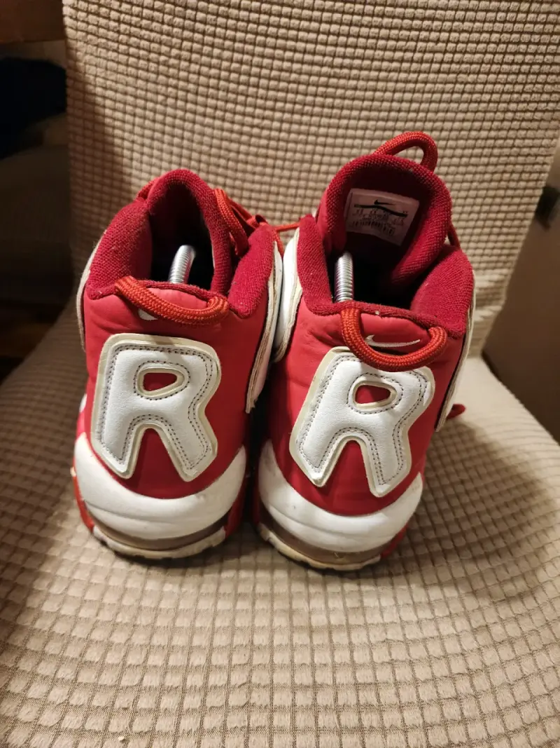 Zapatillas deportivas rojas y blancas Nike Air More Uptempo - 4