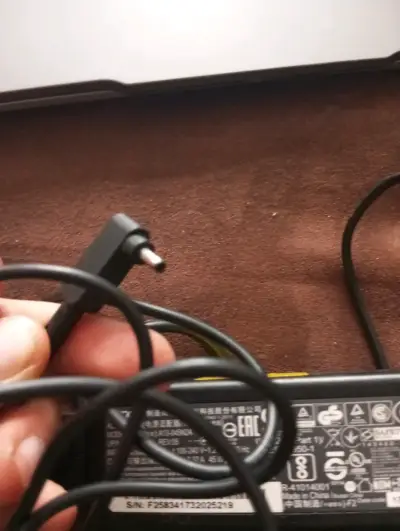 Cargador Original Acer 19V 2.37A 45W Punta Fina Pa - miniatura 2