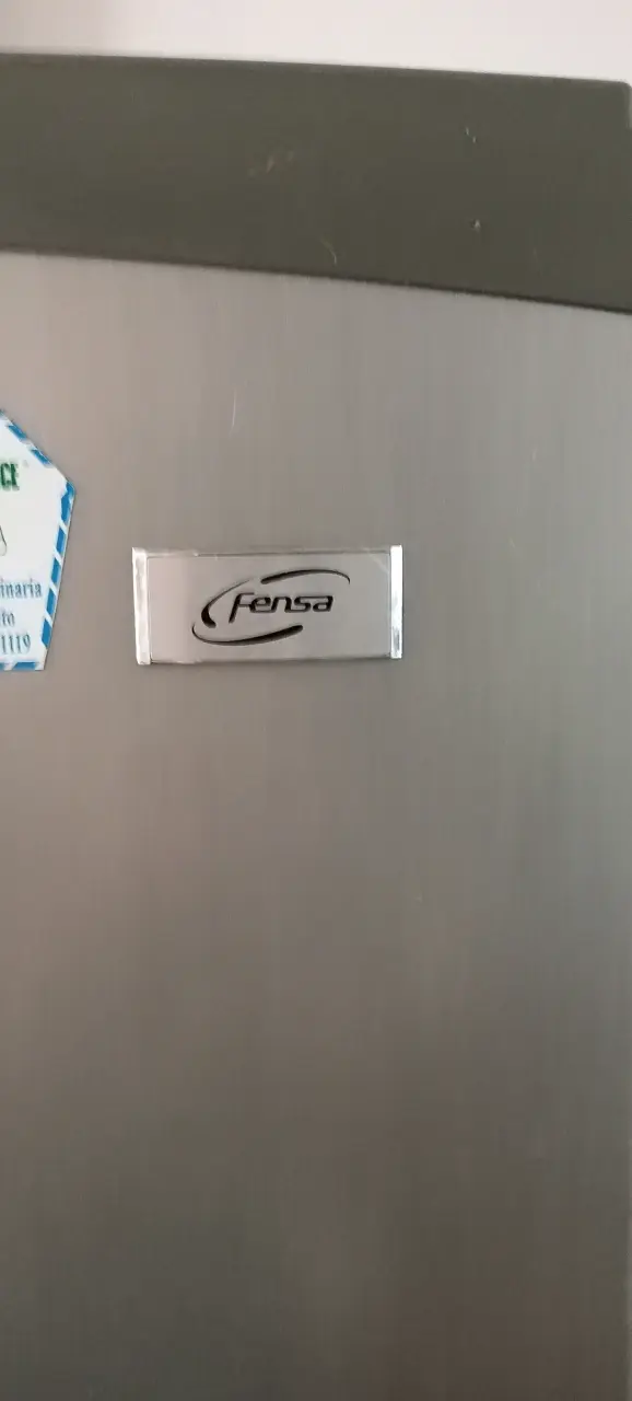 Refrigerador Fensa de dos puertas en buen estado - 2