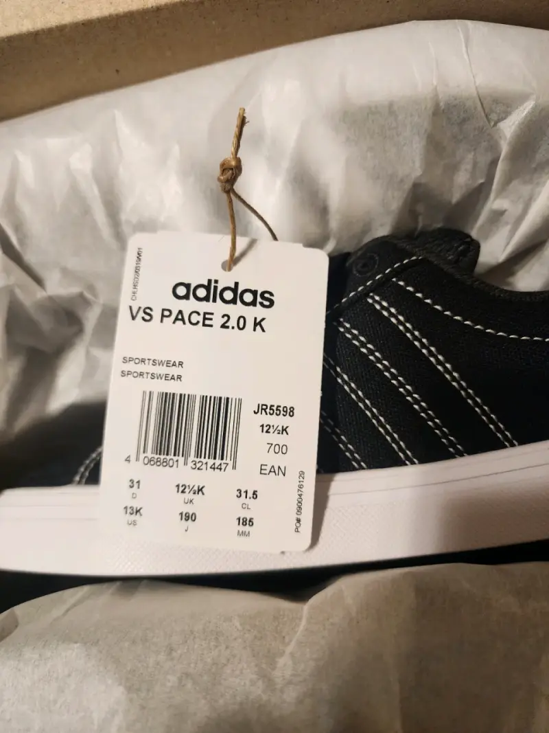 Zapatillas deportivas negras Adidas para niño - 3