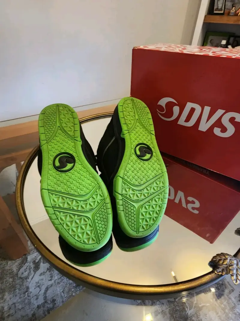 Zapatillas  negras y verdes para hombre talla 43 - 3