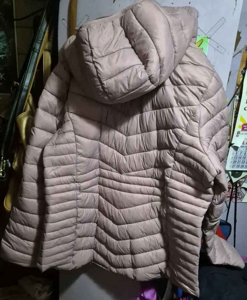 Chaqueta acolchada rosada con capucha XXL - 2