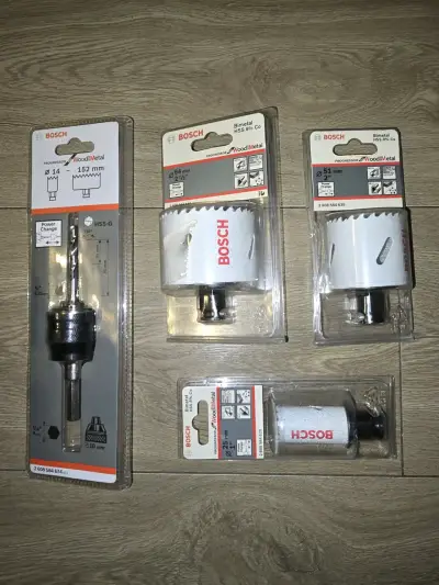 Set Adpatadores Power con broca y 3 Sierras Copa - miniatura 1