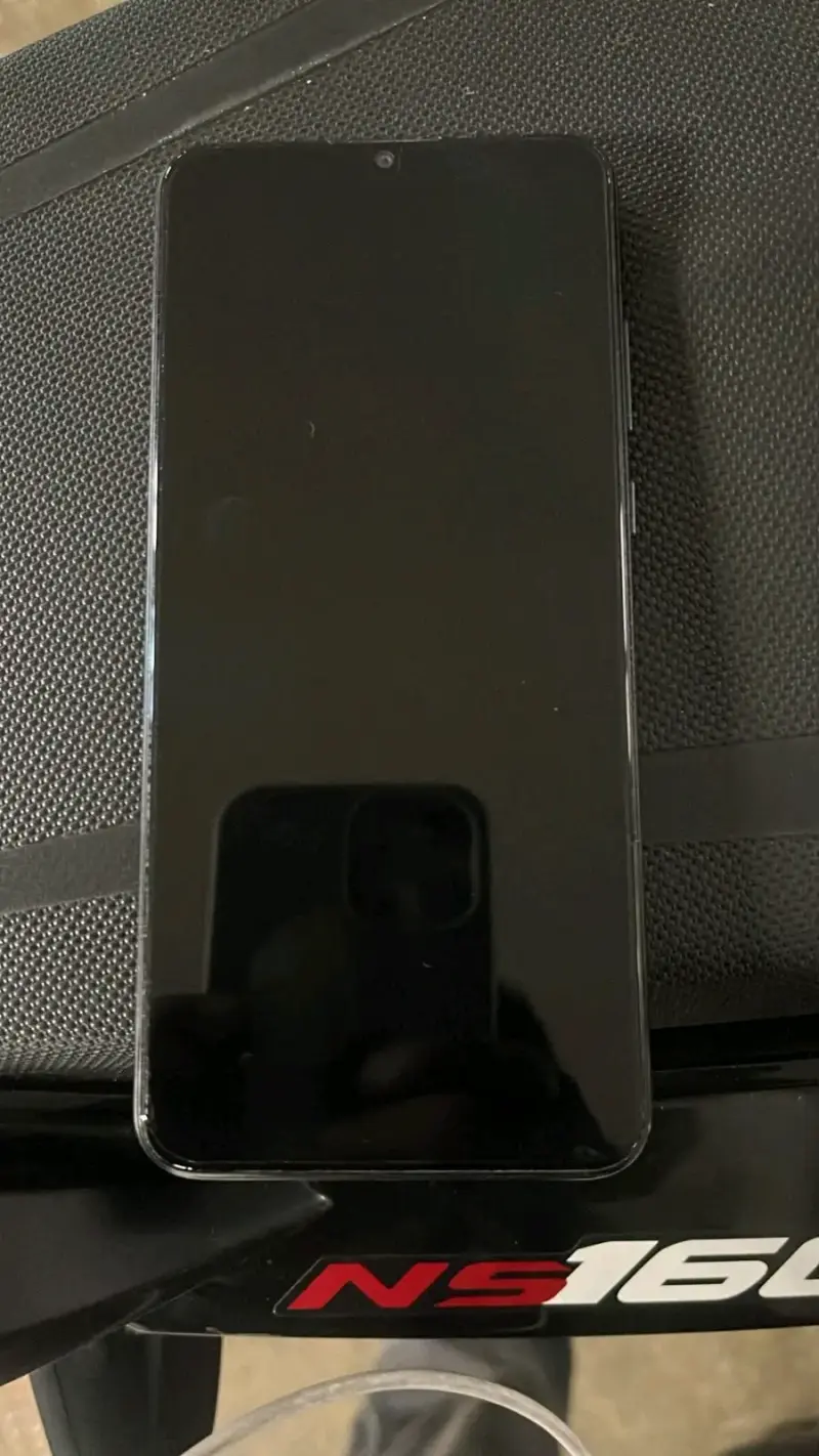 Smartphone Huawei con triple cámara trasera - 1