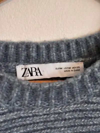Suéter de punto con mangas abullonadas Zara - miniatura 2