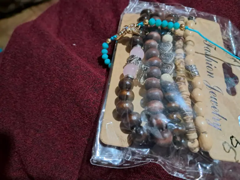 Set de Pulseras de Madera y Piedras Naturales - 2