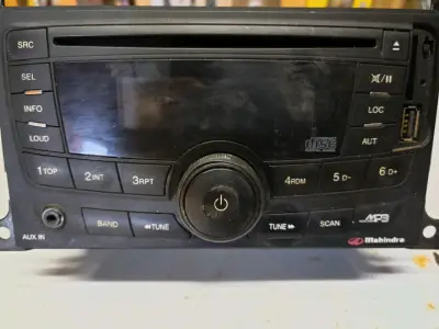 Radio de auto Mahindra con reproductor MP3 y USB - miniatura 3