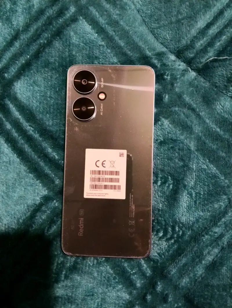 Smartphone Xiaomi Redmi 13C 5G con Dimensity 6100+ - 1