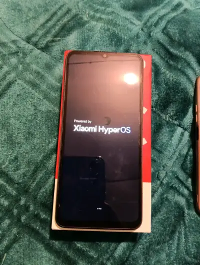 Smartphone Xiaomi Redmi 13C 5G con Dimensity 6100+ - miniatura 3