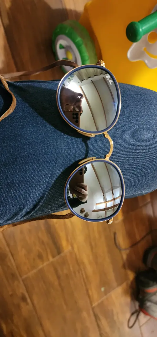 Lentes de Sol Ray-Ban Redondos azul y Dorados - 3