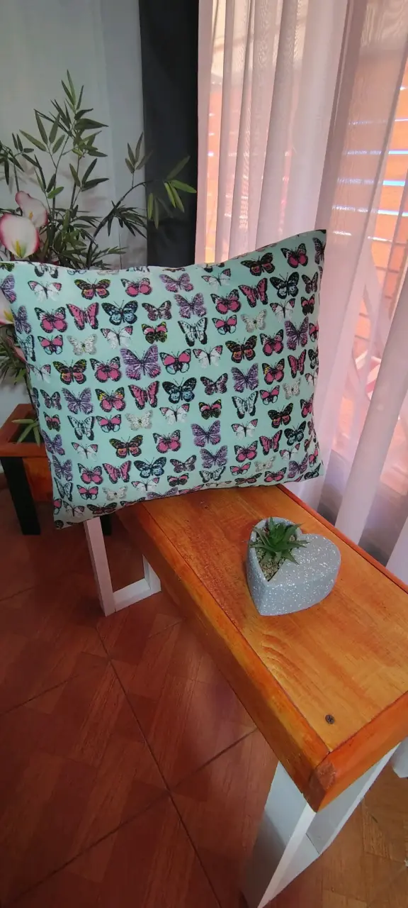Cojines decorativos con estampados tropicales - 3