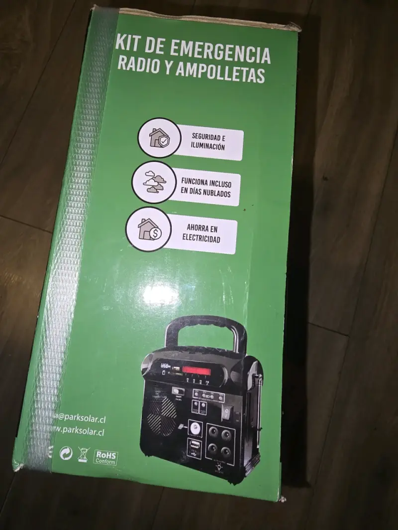 Kit Emergencia PoweBank Radio Y 3 Luces Parksolar - 4
