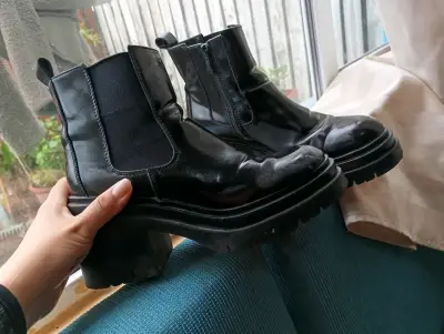 Botines de cuero negro con plataforma - miniatura 3