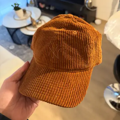 Gorra New Era 9TWENTY ajustable color marrón - miniatura 1