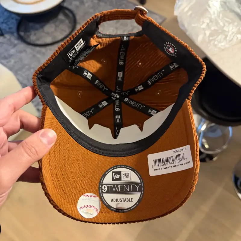 Gorra New Era 9TWENTY ajustable color marrón - 3