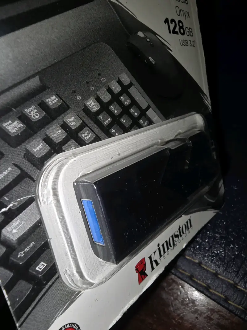 Pendrive Kingston DataTraveler Exodia 128GB US - 5