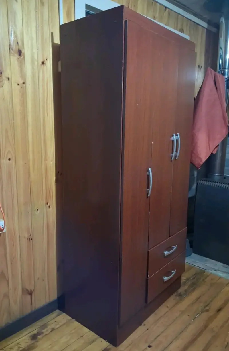 Closet 3 puertas 2 cajones - 3