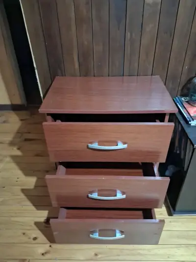 Cajonera/ cómoda 3 cajones - miniatura 1