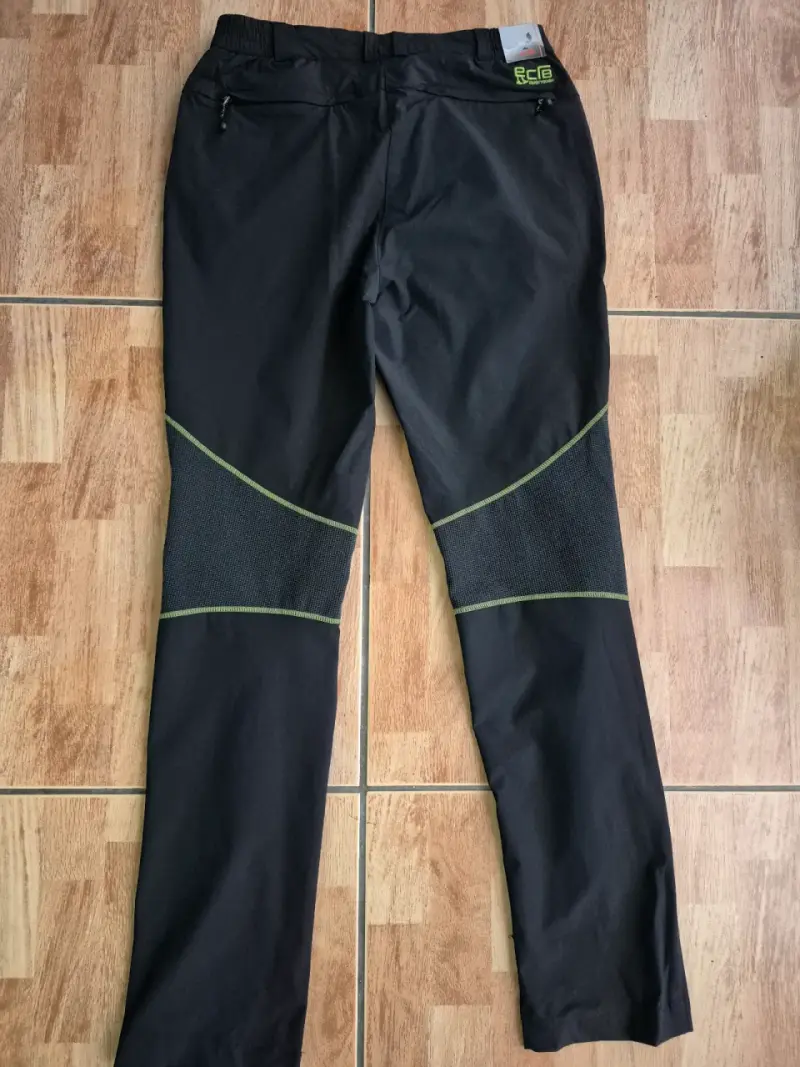 Pantalones outdoor negros con detalles verdes ECR - 2