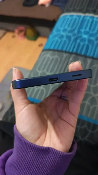 Samsung Galaxy A16 128GB en excelente estado - miniatura 3
