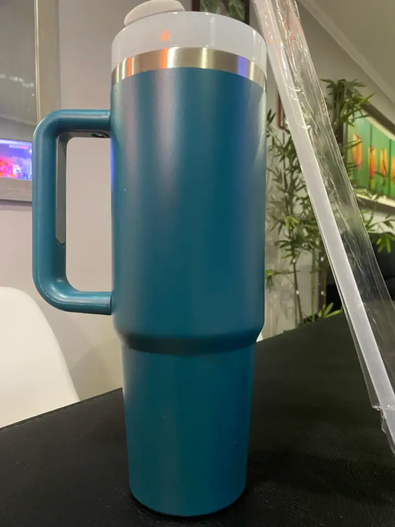Vaso térmico azul con tapa y pajilla - 2