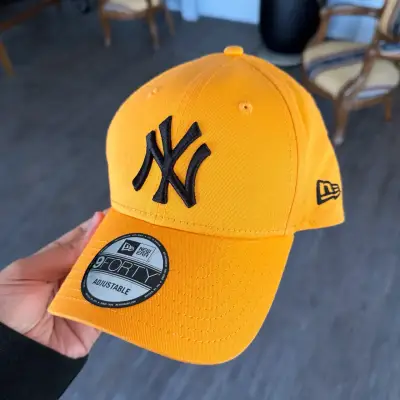 Gorra New Era 9Forty Amarilla NY Yankees - miniatura 1